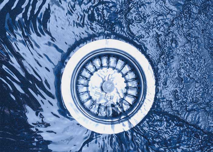 SANTECHPASLAUGA drain cleaning